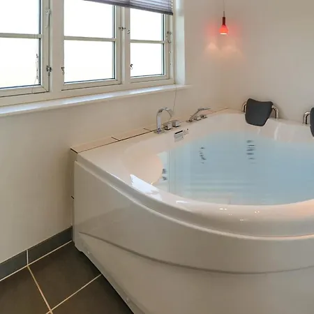 Сasa de vacaciones Hermosa Casa En Sydals Con Sauna *